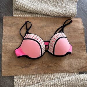 Victorias Secret Crochet Colorblock Bikini Swim Top Pink Sz 34C Underwire Padded